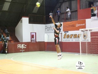 
<a style='margin-left: 5px;' class='btn btn-xs btn-social btn-facebook' href='https://www.facebook.com/sharer/sharer.php?u=https://www.boladovale.com.br/imgs/800-800-90/conteudo/fotos/1807/img5408.jpg' rel='popup' data-width='500' data-height='400'><i class='fa fa-facebook'></i>Compartilhar <span class='hidden-xs'>no Facebook</span>
</a> 
<a class='btn btn-default btn-xs' target='_blank' href='imgs/800-800-90/conteudo/fotos/1807/img5408.jpg'>
<span class='glyphicon glyphicon-cloud-download'></span> Salvar
</a> 
<span></span>