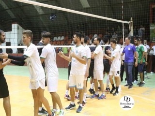 
<a style='margin-left: 5px;' class='btn btn-xs btn-social btn-facebook' href='https://www.facebook.com/sharer/sharer.php?u=https://www.boladovale.com.br/imgs/800-800-90/conteudo/fotos/1807/img5444.jpg' rel='popup' data-width='500' data-height='400'><i class='fa fa-facebook'></i>Compartilhar <span class='hidden-xs'>no Facebook</span>
</a> 
<a class='btn btn-default btn-xs' target='_blank' href='imgs/800-800-90/conteudo/fotos/1807/img5444.jpg'>
<span class='glyphicon glyphicon-cloud-download'></span> Salvar
</a> 
<span></span>