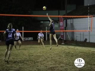 
<a style='margin-left: 5px;' class='btn btn-xs btn-social btn-facebook' href='https://www.facebook.com/sharer/sharer.php?u=https://www.boladovale.com.br/imgs/800-800-90/conteudo/fotos/1808/img5685.jpg' rel='popup' data-width='500' data-height='400'><i class='fa fa-facebook'></i>Compartilhar <span class='hidden-xs'>no Facebook</span>
</a> 
<a class='btn btn-default btn-xs' target='_blank' href='imgs/800-800-90/conteudo/fotos/1808/img5685.jpg'>
<span class='glyphicon glyphicon-cloud-download'></span> Salvar
</a> 
<span></span>