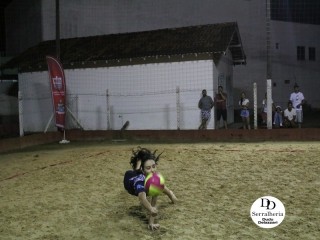 
<a style='margin-left: 5px;' class='btn btn-xs btn-social btn-facebook' href='https://www.facebook.com/sharer/sharer.php?u=https://www.boladovale.com.br/imgs/800-800-90/conteudo/fotos/1808/img5714.jpg' rel='popup' data-width='500' data-height='400'><i class='fa fa-facebook'></i>Compartilhar <span class='hidden-xs'>no Facebook</span>
</a> 
<a class='btn btn-default btn-xs' target='_blank' href='imgs/800-800-90/conteudo/fotos/1808/img5714.jpg'>
<span class='glyphicon glyphicon-cloud-download'></span> Salvar
</a> 
<span></span>