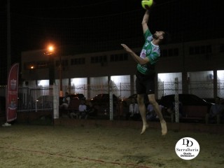 
<a style='margin-left: 5px;' class='btn btn-xs btn-social btn-facebook' href='https://www.facebook.com/sharer/sharer.php?u=https://www.boladovale.com.br/imgs/800-800-90/conteudo/fotos/1809/img5796.jpg' rel='popup' data-width='500' data-height='400'><i class='fa fa-facebook'></i>Compartilhar <span class='hidden-xs'>no Facebook</span>
</a> 
<a class='btn btn-default btn-xs' target='_blank' href='imgs/800-800-90/conteudo/fotos/1809/img5796.jpg'>
<span class='glyphicon glyphicon-cloud-download'></span> Salvar
</a> 
<span></span>