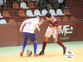 
<a style='margin-left: 5px;' class='btn btn-xs btn-social btn-facebook' href='https://www.facebook.com/sharer/sharer.php?u=https://www.boladovale.com.br/imgs/800-800-90/conteudo/fotos/1810/img5503.jpg' rel='popup' data-width='500' data-height='400'><i class='fa fa-facebook'></i>Compartilhar <span class='hidden-xs'>no Facebook</span>
</a> 
<a class='btn btn-default btn-xs' target='_blank' href='imgs/800-800-90/conteudo/fotos/1810/img5503.jpg'>
<span class='glyphicon glyphicon-cloud-download'></span> Salvar
</a> 
<span></span>