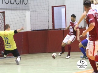 
<a style='margin-left: 5px;' class='btn btn-xs btn-social btn-facebook' href='https://www.facebook.com/sharer/sharer.php?u=https://www.boladovale.com.br/imgs/800-800-90/conteudo/fotos/1810/img5529.jpg' rel='popup' data-width='500' data-height='400'><i class='fa fa-facebook'></i>Compartilhar <span class='hidden-xs'>no Facebook</span>
</a> 
<a class='btn btn-default btn-xs' target='_blank' href='imgs/800-800-90/conteudo/fotos/1810/img5529.jpg'>
<span class='glyphicon glyphicon-cloud-download'></span> Salvar
</a> 
<span></span>