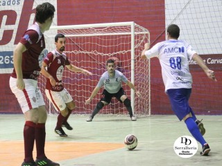 
<a style='margin-left: 5px;' class='btn btn-xs btn-social btn-facebook' href='https://www.facebook.com/sharer/sharer.php?u=https://www.boladovale.com.br/imgs/800-800-90/conteudo/fotos/1810/img5571.jpg' rel='popup' data-width='500' data-height='400'><i class='fa fa-facebook'></i>Compartilhar <span class='hidden-xs'>no Facebook</span>
</a> 
<a class='btn btn-default btn-xs' target='_blank' href='imgs/800-800-90/conteudo/fotos/1810/img5571.jpg'>
<span class='glyphicon glyphicon-cloud-download'></span> Salvar
</a> 
<span></span>
