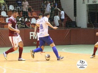 
<a style='margin-left: 5px;' class='btn btn-xs btn-social btn-facebook' href='https://www.facebook.com/sharer/sharer.php?u=https://www.boladovale.com.br/imgs/800-800-90/conteudo/fotos/1810/img5590.jpg' rel='popup' data-width='500' data-height='400'><i class='fa fa-facebook'></i>Compartilhar <span class='hidden-xs'>no Facebook</span>
</a> 
<a class='btn btn-default btn-xs' target='_blank' href='imgs/800-800-90/conteudo/fotos/1810/img5590.jpg'>
<span class='glyphicon glyphicon-cloud-download'></span> Salvar
</a> 
<span></span>