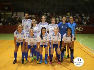
<a style='margin-left: 5px;' class='btn btn-xs btn-social btn-facebook' href='https://www.facebook.com/sharer/sharer.php?u=https://www.boladovale.com.br/imgs/800-800-90/conteudo/fotos/1811/img5743.jpg' rel='popup' data-width='500' data-height='400'><i class='fa fa-facebook'></i>Compartilhar <span class='hidden-xs'>no Facebook</span>
</a> 
<a class='btn btn-default btn-xs' target='_blank' href='imgs/800-800-90/conteudo/fotos/1811/img5743.jpg'>
<span class='glyphicon glyphicon-cloud-download'></span> Salvar
</a> 
<span></span>