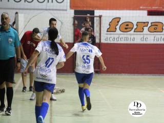 
<a style='margin-left: 5px;' class='btn btn-xs btn-social btn-facebook' href='https://www.facebook.com/sharer/sharer.php?u=https://www.boladovale.com.br/imgs/800-800-90/conteudo/fotos/1811/img5767-26.jpg' rel='popup' data-width='500' data-height='400'><i class='fa fa-facebook'></i>Compartilhar <span class='hidden-xs'>no Facebook</span>
</a> 
<a class='btn btn-default btn-xs' target='_blank' href='imgs/800-800-90/conteudo/fotos/1811/img5767-26.jpg'>
<span class='glyphicon glyphicon-cloud-download'></span> Salvar
</a> 
<span></span>