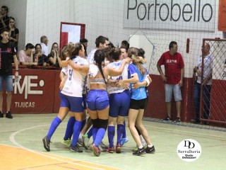 
<a style='margin-left: 5px;' class='btn btn-xs btn-social btn-facebook' href='https://www.facebook.com/sharer/sharer.php?u=https://www.boladovale.com.br/imgs/800-800-90/conteudo/fotos/1811/img5767-78.jpg' rel='popup' data-width='500' data-height='400'><i class='fa fa-facebook'></i>Compartilhar <span class='hidden-xs'>no Facebook</span>
</a> 
<a class='btn btn-default btn-xs' target='_blank' href='imgs/800-800-90/conteudo/fotos/1811/img5767-78.jpg'>
<span class='glyphicon glyphicon-cloud-download'></span> Salvar
</a> 
<span></span>