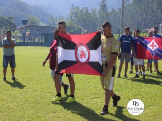
<a style='margin-left: 5px;' class='btn btn-xs btn-social btn-facebook' href='https://www.facebook.com/sharer/sharer.php?u=https://www.boladovale.com.br/imgs/800-800-90/conteudo/fotos/1815/img4645.jpg' rel='popup' data-width='500' data-height='400'><i class='fa fa-facebook'></i>Compartilhar <span class='hidden-xs'>no Facebook</span>
</a> 
<a class='btn btn-default btn-xs' target='_blank' href='imgs/800-800-90/conteudo/fotos/1815/img4645.jpg'>
<span class='glyphicon glyphicon-cloud-download'></span> Salvar
</a> 
<span></span>