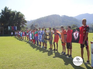 
<a style='margin-left: 5px;' class='btn btn-xs btn-social btn-facebook' href='https://www.facebook.com/sharer/sharer.php?u=https://www.boladovale.com.br/imgs/800-800-90/conteudo/fotos/1815/img4656.jpg' rel='popup' data-width='500' data-height='400'><i class='fa fa-facebook'></i>Compartilhar <span class='hidden-xs'>no Facebook</span>
</a> 
<a class='btn btn-default btn-xs' target='_blank' href='imgs/800-800-90/conteudo/fotos/1815/img4656.jpg'>
<span class='glyphicon glyphicon-cloud-download'></span> Salvar
</a> 
<span></span>