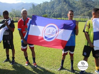 
<a style='margin-left: 5px;' class='btn btn-xs btn-social btn-facebook' href='https://www.facebook.com/sharer/sharer.php?u=https://www.boladovale.com.br/imgs/800-800-90/conteudo/fotos/1815/img4674.jpg' rel='popup' data-width='500' data-height='400'><i class='fa fa-facebook'></i>Compartilhar <span class='hidden-xs'>no Facebook</span>
</a> 
<a class='btn btn-default btn-xs' target='_blank' href='imgs/800-800-90/conteudo/fotos/1815/img4674.jpg'>
<span class='glyphicon glyphicon-cloud-download'></span> Salvar
</a> 
<span></span>