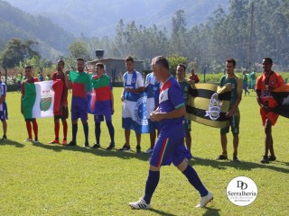 
<a style='margin-left: 5px;' class='btn btn-xs btn-social btn-facebook' href='https://www.facebook.com/sharer/sharer.php?u=https://www.boladovale.com.br/imgs/800-800-90/conteudo/fotos/1815/img4753.jpg' rel='popup' data-width='500' data-height='400'><i class='fa fa-facebook'></i>Compartilhar <span class='hidden-xs'>no Facebook</span>
</a> 
<a class='btn btn-default btn-xs' target='_blank' href='imgs/800-800-90/conteudo/fotos/1815/img4753.jpg'>
<span class='glyphicon glyphicon-cloud-download'></span> Salvar
</a> 
<span></span>
