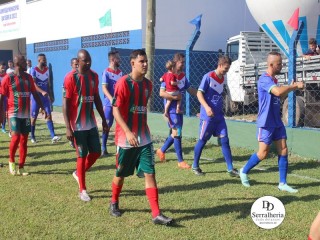 
<a style='margin-left: 5px;' class='btn btn-xs btn-social btn-facebook' href='https://www.facebook.com/sharer/sharer.php?u=https://www.boladovale.com.br/imgs/800-800-90/conteudo/fotos/1816/img4833.jpg' rel='popup' data-width='500' data-height='400'><i class='fa fa-facebook'></i>Compartilhar <span class='hidden-xs'>no Facebook</span>
</a> 
<a class='btn btn-default btn-xs' target='_blank' href='imgs/800-800-90/conteudo/fotos/1816/img4833.jpg'>
<span class='glyphicon glyphicon-cloud-download'></span> Salvar
</a> 
<span></span>