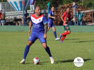 
<a style='margin-left: 5px;' class='btn btn-xs btn-social btn-facebook' href='https://www.facebook.com/sharer/sharer.php?u=https://www.boladovale.com.br/imgs/800-800-90/conteudo/fotos/1816/img4962.jpg' rel='popup' data-width='500' data-height='400'><i class='fa fa-facebook'></i>Compartilhar <span class='hidden-xs'>no Facebook</span>
</a> 
<a class='btn btn-default btn-xs' target='_blank' href='imgs/800-800-90/conteudo/fotos/1816/img4962.jpg'>
<span class='glyphicon glyphicon-cloud-download'></span> Salvar
</a> 
<span></span>