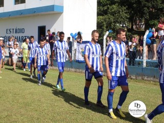 
<a style='margin-left: 5px;' class='btn btn-xs btn-social btn-facebook' href='https://www.facebook.com/sharer/sharer.php?u=https://www.boladovale.com.br/imgs/800-800-90/conteudo/fotos/1817/img5287.jpg' rel='popup' data-width='500' data-height='400'><i class='fa fa-facebook'></i>Compartilhar <span class='hidden-xs'>no Facebook</span>
</a> 
<a class='btn btn-default btn-xs' target='_blank' href='imgs/800-800-90/conteudo/fotos/1817/img5287.jpg'>
<span class='glyphicon glyphicon-cloud-download'></span> Salvar
</a> 
<span></span>