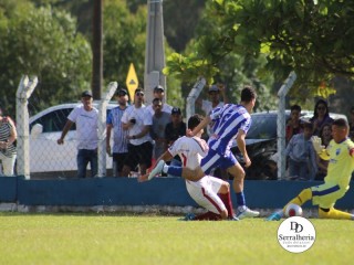 
<a style='margin-left: 5px;' class='btn btn-xs btn-social btn-facebook' href='https://www.facebook.com/sharer/sharer.php?u=https://www.boladovale.com.br/imgs/800-800-90/conteudo/fotos/1817/img5348.jpg' rel='popup' data-width='500' data-height='400'><i class='fa fa-facebook'></i>Compartilhar <span class='hidden-xs'>no Facebook</span>
</a> 
<a class='btn btn-default btn-xs' target='_blank' href='imgs/800-800-90/conteudo/fotos/1817/img5348.jpg'>
<span class='glyphicon glyphicon-cloud-download'></span> Salvar
</a> 
<span></span>