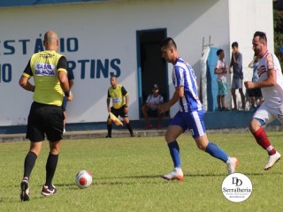 
<a style='margin-left: 5px;' class='btn btn-xs btn-social btn-facebook' href='https://www.facebook.com/sharer/sharer.php?u=https://www.boladovale.com.br/imgs/800-800-90/conteudo/fotos/1817/img5407.jpg' rel='popup' data-width='500' data-height='400'><i class='fa fa-facebook'></i>Compartilhar <span class='hidden-xs'>no Facebook</span>
</a> 
<a class='btn btn-default btn-xs' target='_blank' href='imgs/800-800-90/conteudo/fotos/1817/img5407.jpg'>
<span class='glyphicon glyphicon-cloud-download'></span> Salvar
</a> 
<span></span>