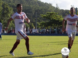 
<a style='margin-left: 5px;' class='btn btn-xs btn-social btn-facebook' href='https://www.facebook.com/sharer/sharer.php?u=https://www.boladovale.com.br/imgs/800-800-90/conteudo/fotos/1817/img5497.jpg' rel='popup' data-width='500' data-height='400'><i class='fa fa-facebook'></i>Compartilhar <span class='hidden-xs'>no Facebook</span>
</a> 
<a class='btn btn-default btn-xs' target='_blank' href='imgs/800-800-90/conteudo/fotos/1817/img5497.jpg'>
<span class='glyphicon glyphicon-cloud-download'></span> Salvar
</a> 
<span></span>