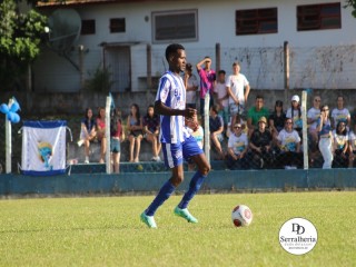 
<a style='margin-left: 5px;' class='btn btn-xs btn-social btn-facebook' href='https://www.facebook.com/sharer/sharer.php?u=https://www.boladovale.com.br/imgs/800-800-90/conteudo/fotos/1817/img5504.jpg' rel='popup' data-width='500' data-height='400'><i class='fa fa-facebook'></i>Compartilhar <span class='hidden-xs'>no Facebook</span>
</a> 
<a class='btn btn-default btn-xs' target='_blank' href='imgs/800-800-90/conteudo/fotos/1817/img5504.jpg'>
<span class='glyphicon glyphicon-cloud-download'></span> Salvar
</a> 
<span></span>