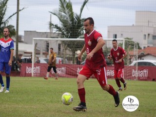 
<a style='margin-left: 5px;' class='btn btn-xs btn-social btn-facebook' href='https://www.facebook.com/sharer/sharer.php?u=https://www.boladovale.com.br/imgs/800-800-90/conteudo/fotos/1818/img5805.jpg' rel='popup' data-width='500' data-height='400'><i class='fa fa-facebook'></i>Compartilhar <span class='hidden-xs'>no Facebook</span>
</a> 
<a class='btn btn-default btn-xs' target='_blank' href='imgs/800-800-90/conteudo/fotos/1818/img5805.jpg'>
<span class='glyphicon glyphicon-cloud-download'></span> Salvar
</a> 
<span></span>