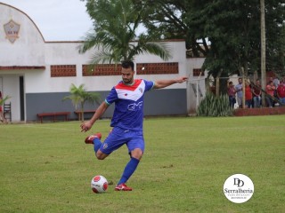 
<a style='margin-left: 5px;' class='btn btn-xs btn-social btn-facebook' href='https://www.facebook.com/sharer/sharer.php?u=https://www.boladovale.com.br/imgs/800-800-90/conteudo/fotos/1818/img5906.jpg' rel='popup' data-width='500' data-height='400'><i class='fa fa-facebook'></i>Compartilhar <span class='hidden-xs'>no Facebook</span>
</a> 
<a class='btn btn-default btn-xs' target='_blank' href='imgs/800-800-90/conteudo/fotos/1818/img5906.jpg'>
<span class='glyphicon glyphicon-cloud-download'></span> Salvar
</a> 
<span></span>