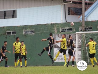 
<a style='margin-left: 5px;' class='btn btn-xs btn-social btn-facebook' href='https://www.facebook.com/sharer/sharer.php?u=https://www.boladovale.com.br/imgs/800-800-90/conteudo/fotos/1820/img5969.jpg' rel='popup' data-width='500' data-height='400'><i class='fa fa-facebook'></i>Compartilhar <span class='hidden-xs'>no Facebook</span>
</a> 
<a class='btn btn-default btn-xs' target='_blank' href='imgs/800-800-90/conteudo/fotos/1820/img5969.jpg'>
<span class='glyphicon glyphicon-cloud-download'></span> Salvar
</a> 
<span></span>