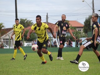 
<a style='margin-left: 5px;' class='btn btn-xs btn-social btn-facebook' href='https://www.facebook.com/sharer/sharer.php?u=https://www.boladovale.com.br/imgs/800-800-90/conteudo/fotos/1820/img6000.jpg' rel='popup' data-width='500' data-height='400'><i class='fa fa-facebook'></i>Compartilhar <span class='hidden-xs'>no Facebook</span>
</a> 
<a class='btn btn-default btn-xs' target='_blank' href='imgs/800-800-90/conteudo/fotos/1820/img6000.jpg'>
<span class='glyphicon glyphicon-cloud-download'></span> Salvar
</a> 
<span></span>