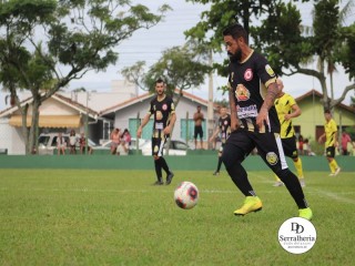 
<a style='margin-left: 5px;' class='btn btn-xs btn-social btn-facebook' href='https://www.facebook.com/sharer/sharer.php?u=https://www.boladovale.com.br/imgs/800-800-90/conteudo/fotos/1820/img6039.jpg' rel='popup' data-width='500' data-height='400'><i class='fa fa-facebook'></i>Compartilhar <span class='hidden-xs'>no Facebook</span>
</a> 
<a class='btn btn-default btn-xs' target='_blank' href='imgs/800-800-90/conteudo/fotos/1820/img6039.jpg'>
<span class='glyphicon glyphicon-cloud-download'></span> Salvar
</a> 
<span></span>