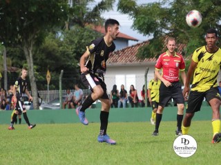 
<a style='margin-left: 5px;' class='btn btn-xs btn-social btn-facebook' href='https://www.facebook.com/sharer/sharer.php?u=https://www.boladovale.com.br/imgs/800-800-90/conteudo/fotos/1820/img6045.jpg' rel='popup' data-width='500' data-height='400'><i class='fa fa-facebook'></i>Compartilhar <span class='hidden-xs'>no Facebook</span>
</a> 
<a class='btn btn-default btn-xs' target='_blank' href='imgs/800-800-90/conteudo/fotos/1820/img6045.jpg'>
<span class='glyphicon glyphicon-cloud-download'></span> Salvar
</a> 
<span></span>