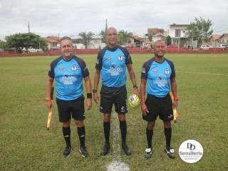 
<a style='margin-left: 5px;' class='btn btn-xs btn-social btn-facebook' href='https://www.facebook.com/sharer/sharer.php?u=https://www.boladovale.com.br/imgs/800-800-90/conteudo/fotos/1821/img6073.jpg' rel='popup' data-width='500' data-height='400'><i class='fa fa-facebook'></i>Compartilhar <span class='hidden-xs'>no Facebook</span>
</a> 
<a class='btn btn-default btn-xs' target='_blank' href='imgs/800-800-90/conteudo/fotos/1821/img6073.jpg'>
<span class='glyphicon glyphicon-cloud-download'></span> Salvar
</a> 
<span></span>