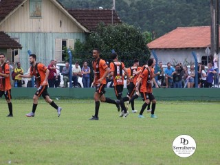 
<a style='margin-left: 5px;' class='btn btn-xs btn-social btn-facebook' href='https://www.facebook.com/sharer/sharer.php?u=https://www.boladovale.com.br/imgs/800-800-90/conteudo/fotos/1822/img6339.jpg' rel='popup' data-width='500' data-height='400'><i class='fa fa-facebook'></i>Compartilhar <span class='hidden-xs'>no Facebook</span>
</a> 
<a class='btn btn-default btn-xs' target='_blank' href='imgs/800-800-90/conteudo/fotos/1822/img6339.jpg'>
<span class='glyphicon glyphicon-cloud-download'></span> Salvar
</a> 
<span></span>