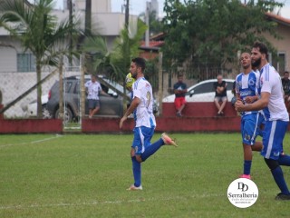 
<a style='margin-left: 5px;' class='btn btn-xs btn-social btn-facebook' href='https://www.facebook.com/sharer/sharer.php?u=https://www.boladovale.com.br/imgs/800-800-90/conteudo/fotos/1823/img6769.jpg' rel='popup' data-width='500' data-height='400'><i class='fa fa-facebook'></i>Compartilhar <span class='hidden-xs'>no Facebook</span>
</a> 
<a class='btn btn-default btn-xs' target='_blank' href='imgs/800-800-90/conteudo/fotos/1823/img6769.jpg'>
<span class='glyphicon glyphicon-cloud-download'></span> Salvar
</a> 
<span></span>