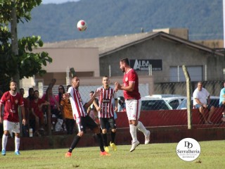 
<a style='margin-left: 5px;' class='btn btn-xs btn-social btn-facebook' href='https://www.facebook.com/sharer/sharer.php?u=https://www.boladovale.com.br/imgs/800-800-90/conteudo/fotos/1825/img7712.jpg' rel='popup' data-width='500' data-height='400'><i class='fa fa-facebook'></i>Compartilhar <span class='hidden-xs'>no Facebook</span>
</a> 
<a class='btn btn-default btn-xs' target='_blank' href='imgs/800-800-90/conteudo/fotos/1825/img7712.jpg'>
<span class='glyphicon glyphicon-cloud-download'></span> Salvar
</a> 
<span></span>