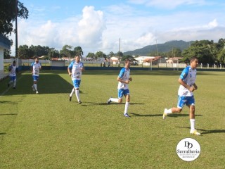 
<a style='margin-left: 5px;' class='btn btn-xs btn-social btn-facebook' href='https://www.facebook.com/sharer/sharer.php?u=https://www.boladovale.com.br/imgs/800-800-90/conteudo/fotos/1828/img4609.jpg' rel='popup' data-width='500' data-height='400'><i class='fa fa-facebook'></i>Compartilhar <span class='hidden-xs'>no Facebook</span>
</a> 
<a class='btn btn-default btn-xs' target='_blank' href='imgs/800-800-90/conteudo/fotos/1828/img4609.jpg'>
<span class='glyphicon glyphicon-cloud-download'></span> Salvar
</a> 
<span></span>