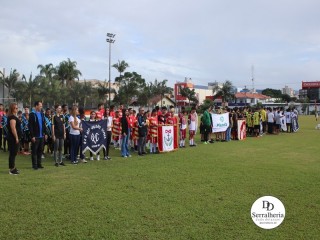 
<a style='margin-left: 5px;' class='btn btn-xs btn-social btn-facebook' href='https://www.facebook.com/sharer/sharer.php?u=https://www.boladovale.com.br/imgs/800-800-90/conteudo/fotos/1829/img8363.jpg' rel='popup' data-width='500' data-height='400'><i class='fa fa-facebook'></i>Compartilhar <span class='hidden-xs'>no Facebook</span>
</a> 
<a class='btn btn-default btn-xs' target='_blank' href='imgs/800-800-90/conteudo/fotos/1829/img8363.jpg'>
<span class='glyphicon glyphicon-cloud-download'></span> Salvar
</a> 
<span></span>