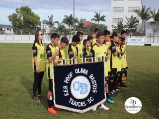 
<a style='margin-left: 5px;' class='btn btn-xs btn-social btn-facebook' href='https://www.facebook.com/sharer/sharer.php?u=https://www.boladovale.com.br/imgs/800-800-90/conteudo/fotos/1829/img8376.jpg' rel='popup' data-width='500' data-height='400'><i class='fa fa-facebook'></i>Compartilhar <span class='hidden-xs'>no Facebook</span>
</a> 
<a class='btn btn-default btn-xs' target='_blank' href='imgs/800-800-90/conteudo/fotos/1829/img8376.jpg'>
<span class='glyphicon glyphicon-cloud-download'></span> Salvar
</a> 
<span></span>