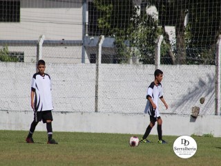 
<a style='margin-left: 5px;' class='btn btn-xs btn-social btn-facebook' href='https://www.facebook.com/sharer/sharer.php?u=https://www.boladovale.com.br/imgs/800-800-90/conteudo/fotos/1830/img8433.jpg' rel='popup' data-width='500' data-height='400'><i class='fa fa-facebook'></i>Compartilhar <span class='hidden-xs'>no Facebook</span>
</a> 
<a class='btn btn-default btn-xs' target='_blank' href='imgs/800-800-90/conteudo/fotos/1830/img8433.jpg'>
<span class='glyphicon glyphicon-cloud-download'></span> Salvar
</a> 
<span></span>