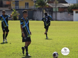 
<a style='margin-left: 5px;' class='btn btn-xs btn-social btn-facebook' href='https://www.facebook.com/sharer/sharer.php?u=https://www.boladovale.com.br/imgs/800-800-90/conteudo/fotos/1830/img8474.jpg' rel='popup' data-width='500' data-height='400'><i class='fa fa-facebook'></i>Compartilhar <span class='hidden-xs'>no Facebook</span>
</a> 
<a class='btn btn-default btn-xs' target='_blank' href='imgs/800-800-90/conteudo/fotos/1830/img8474.jpg'>
<span class='glyphicon glyphicon-cloud-download'></span> Salvar
</a> 
<span></span>
