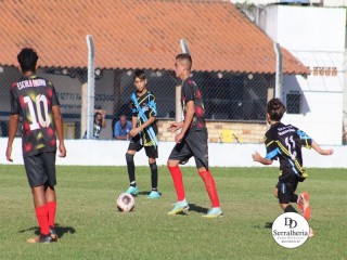 
<a style='margin-left: 5px;' class='btn btn-xs btn-social btn-facebook' href='https://www.facebook.com/sharer/sharer.php?u=https://www.boladovale.com.br/imgs/800-800-90/conteudo/fotos/1831/img8676.jpg' rel='popup' data-width='500' data-height='400'><i class='fa fa-facebook'></i>Compartilhar <span class='hidden-xs'>no Facebook</span>
</a> 
<a class='btn btn-default btn-xs' target='_blank' href='imgs/800-800-90/conteudo/fotos/1831/img8676.jpg'>
<span class='glyphicon glyphicon-cloud-download'></span> Salvar
</a> 
<span></span>