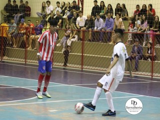 
<a style='margin-left: 5px;' class='btn btn-xs btn-social btn-facebook' href='https://www.facebook.com/sharer/sharer.php?u=https://www.boladovale.com.br/imgs/800-800-90/conteudo/fotos/1833/img8795.jpg' rel='popup' data-width='500' data-height='400'><i class='fa fa-facebook'></i>Compartilhar <span class='hidden-xs'>no Facebook</span>
</a> 
<a class='btn btn-default btn-xs' target='_blank' href='imgs/800-800-90/conteudo/fotos/1833/img8795.jpg'>
<span class='glyphicon glyphicon-cloud-download'></span> Salvar
</a> 
<span></span>
