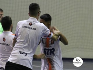 
<a style='margin-left: 5px;' class='btn btn-xs btn-social btn-facebook' href='https://www.facebook.com/sharer/sharer.php?u=https://www.boladovale.com.br/imgs/800-800-90/conteudo/fotos/1833/img8843.jpg' rel='popup' data-width='500' data-height='400'><i class='fa fa-facebook'></i>Compartilhar <span class='hidden-xs'>no Facebook</span>
</a> 
<a class='btn btn-default btn-xs' target='_blank' href='imgs/800-800-90/conteudo/fotos/1833/img8843.jpg'>
<span class='glyphicon glyphicon-cloud-download'></span> Salvar
</a> 
<span></span>