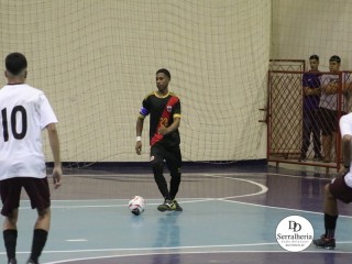
<a style='margin-left: 5px;' class='btn btn-xs btn-social btn-facebook' href='https://www.facebook.com/sharer/sharer.php?u=https://www.boladovale.com.br/imgs/800-800-90/conteudo/fotos/1834/img8880.jpg' rel='popup' data-width='500' data-height='400'><i class='fa fa-facebook'></i>Compartilhar <span class='hidden-xs'>no Facebook</span>
</a> 
<a class='btn btn-default btn-xs' target='_blank' href='imgs/800-800-90/conteudo/fotos/1834/img8880.jpg'>
<span class='glyphicon glyphicon-cloud-download'></span> Salvar
</a> 
<span></span>