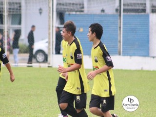 
<a style='margin-left: 5px;' class='btn btn-xs btn-social btn-facebook' href='https://www.facebook.com/sharer/sharer.php?u=https://www.boladovale.com.br/imgs/800-800-90/conteudo/fotos/1835/img8972.jpg' rel='popup' data-width='500' data-height='400'><i class='fa fa-facebook'></i>Compartilhar <span class='hidden-xs'>no Facebook</span>
</a> 
<a class='btn btn-default btn-xs' target='_blank' href='imgs/800-800-90/conteudo/fotos/1835/img8972.jpg'>
<span class='glyphicon glyphicon-cloud-download'></span> Salvar
</a> 
<span></span>