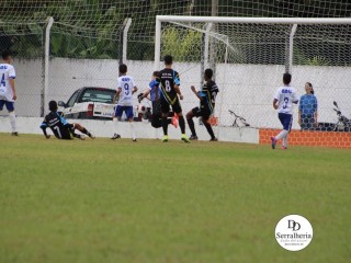 
<a style='margin-left: 5px;' class='btn btn-xs btn-social btn-facebook' href='https://www.facebook.com/sharer/sharer.php?u=https://www.boladovale.com.br/imgs/800-800-90/conteudo/fotos/1835/img9130.jpg' rel='popup' data-width='500' data-height='400'><i class='fa fa-facebook'></i>Compartilhar <span class='hidden-xs'>no Facebook</span>
</a> 
<a class='btn btn-default btn-xs' target='_blank' href='imgs/800-800-90/conteudo/fotos/1835/img9130.jpg'>
<span class='glyphicon glyphicon-cloud-download'></span> Salvar
</a> 
<span></span>