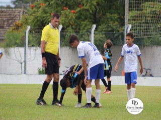 
<a style='margin-left: 5px;' class='btn btn-xs btn-social btn-facebook' href='https://www.facebook.com/sharer/sharer.php?u=https://www.boladovale.com.br/imgs/800-800-90/conteudo/fotos/1835/img9145.jpg' rel='popup' data-width='500' data-height='400'><i class='fa fa-facebook'></i>Compartilhar <span class='hidden-xs'>no Facebook</span>
</a> 
<a class='btn btn-default btn-xs' target='_blank' href='imgs/800-800-90/conteudo/fotos/1835/img9145.jpg'>
<span class='glyphicon glyphicon-cloud-download'></span> Salvar
</a> 
<span></span>