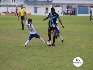 
<a style='margin-left: 5px;' class='btn btn-xs btn-social btn-facebook' href='https://www.facebook.com/sharer/sharer.php?u=https://www.boladovale.com.br/imgs/800-800-90/conteudo/fotos/1835/img9154.jpg' rel='popup' data-width='500' data-height='400'><i class='fa fa-facebook'></i>Compartilhar <span class='hidden-xs'>no Facebook</span>
</a> 
<a class='btn btn-default btn-xs' target='_blank' href='imgs/800-800-90/conteudo/fotos/1835/img9154.jpg'>
<span class='glyphicon glyphicon-cloud-download'></span> Salvar
</a> 
<span></span>