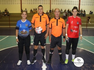 
<a style='margin-left: 5px;' class='btn btn-xs btn-social btn-facebook' href='https://www.facebook.com/sharer/sharer.php?u=https://www.boladovale.com.br/imgs/800-800-90/conteudo/fotos/1836/img9171.jpg' rel='popup' data-width='500' data-height='400'><i class='fa fa-facebook'></i>Compartilhar <span class='hidden-xs'>no Facebook</span>
</a> 
<a class='btn btn-default btn-xs' target='_blank' href='imgs/800-800-90/conteudo/fotos/1836/img9171.jpg'>
<span class='glyphicon glyphicon-cloud-download'></span> Salvar
</a> 
<span></span>