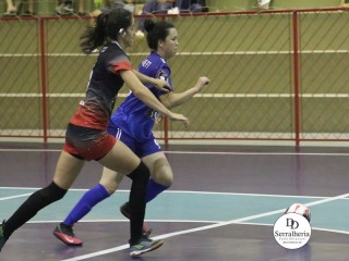 
<a style='margin-left: 5px;' class='btn btn-xs btn-social btn-facebook' href='https://www.facebook.com/sharer/sharer.php?u=https://www.boladovale.com.br/imgs/800-800-90/conteudo/fotos/1836/img9194.jpg' rel='popup' data-width='500' data-height='400'><i class='fa fa-facebook'></i>Compartilhar <span class='hidden-xs'>no Facebook</span>
</a> 
<a class='btn btn-default btn-xs' target='_blank' href='imgs/800-800-90/conteudo/fotos/1836/img9194.jpg'>
<span class='glyphicon glyphicon-cloud-download'></span> Salvar
</a> 
<span></span>