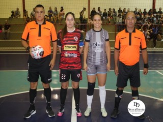 
<a style='margin-left: 5px;' class='btn btn-xs btn-social btn-facebook' href='https://www.facebook.com/sharer/sharer.php?u=https://www.boladovale.com.br/imgs/800-800-90/conteudo/fotos/1837/img9347.jpg' rel='popup' data-width='500' data-height='400'><i class='fa fa-facebook'></i>Compartilhar <span class='hidden-xs'>no Facebook</span>
</a> 
<a class='btn btn-default btn-xs' target='_blank' href='imgs/800-800-90/conteudo/fotos/1837/img9347.jpg'>
<span class='glyphicon glyphicon-cloud-download'></span> Salvar
</a> 
<span></span>