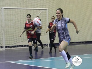 
<a style='margin-left: 5px;' class='btn btn-xs btn-social btn-facebook' href='https://www.facebook.com/sharer/sharer.php?u=https://www.boladovale.com.br/imgs/800-800-90/conteudo/fotos/1837/img9360.jpg' rel='popup' data-width='500' data-height='400'><i class='fa fa-facebook'></i>Compartilhar <span class='hidden-xs'>no Facebook</span>
</a> 
<a class='btn btn-default btn-xs' target='_blank' href='imgs/800-800-90/conteudo/fotos/1837/img9360.jpg'>
<span class='glyphicon glyphicon-cloud-download'></span> Salvar
</a> 
<span></span>